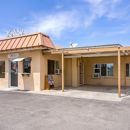 Oyo Hotel Yuma Az - I-8 Us-95 Buitenkant foto